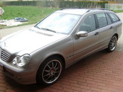 Продам автомобиль Mercedes C220