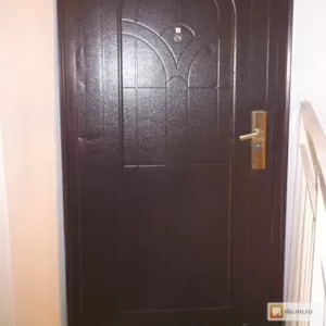 Дверь входная металлическая 