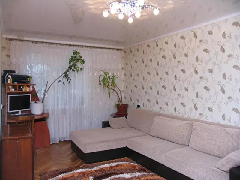 Продается 3-х комнатная квартира. г.Брест,  ул. Интернациональная,  1 эт 6