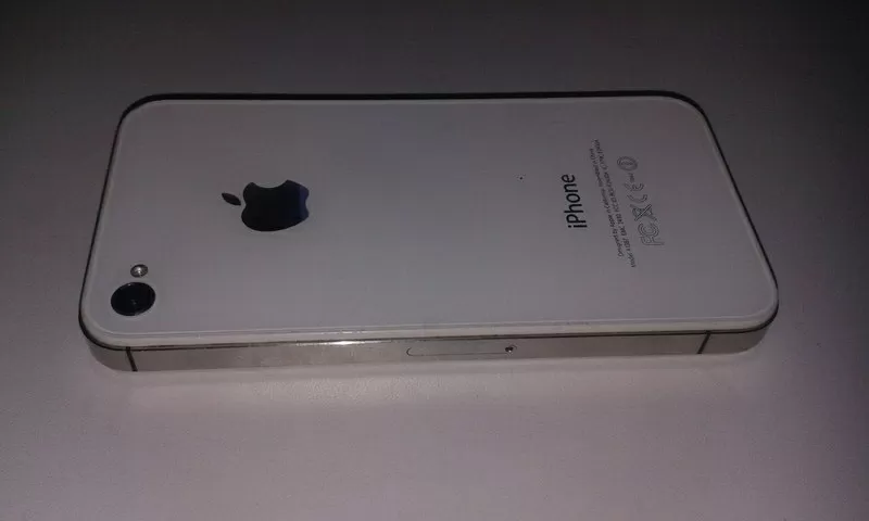 Продам Apple Iphone 4s