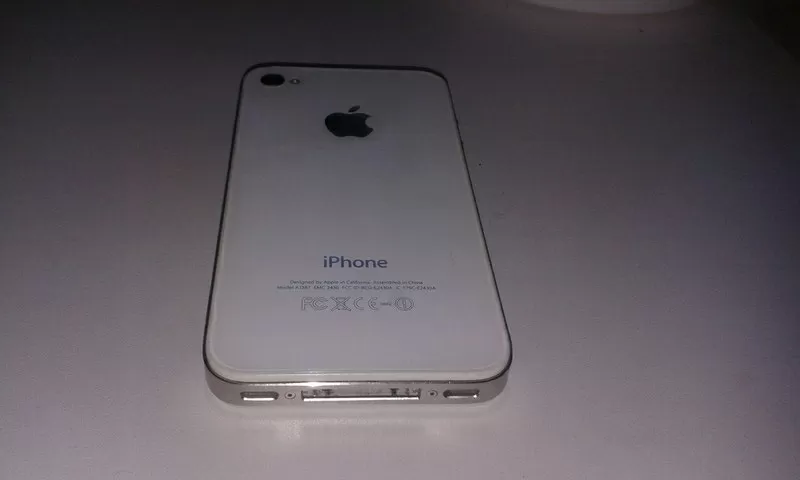 Продам Apple Iphone 4s 2