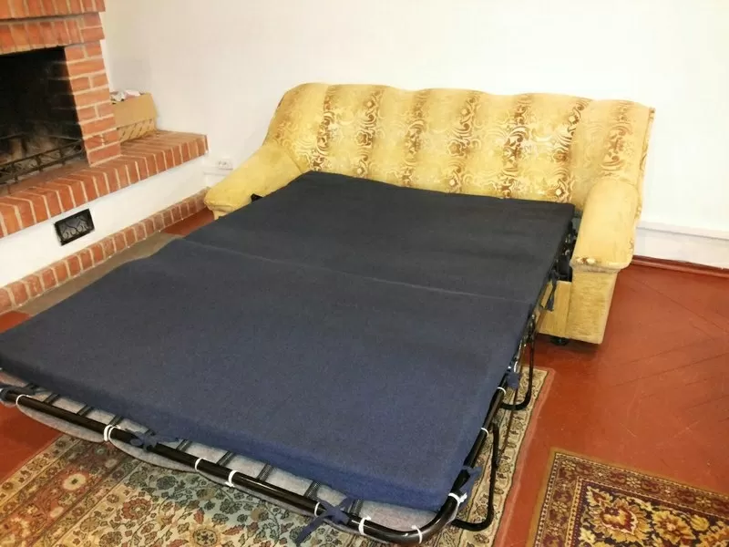 Продам диван-кровать б/у 3