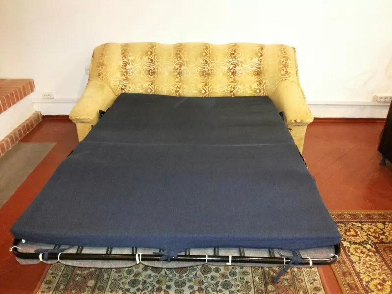 Продам диван-кровать б/у 2