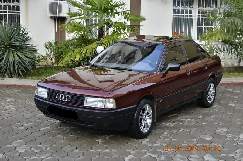 Audi 80 B3 1.8 бензин 1986 г. 