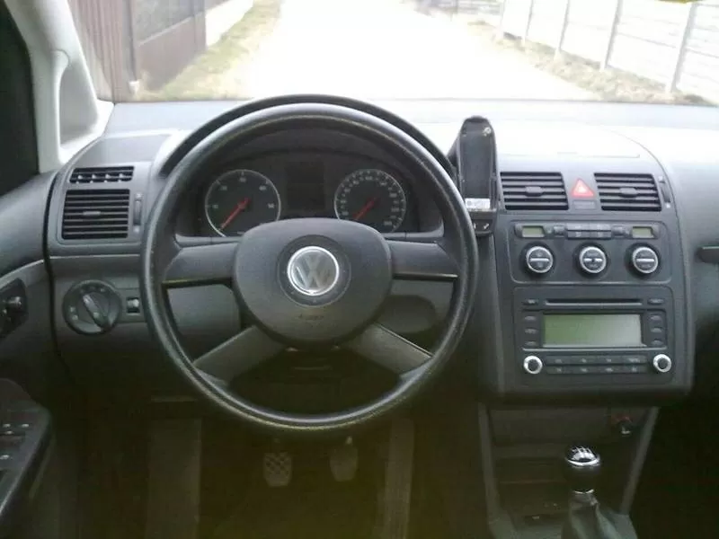 VW Touran 1.9 TDI дизель 2003 г. 3