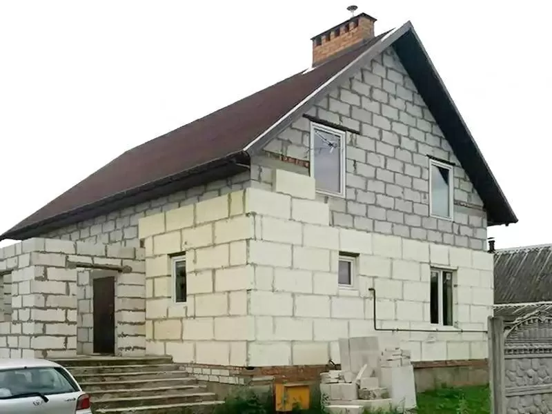 Дачный домик жилого типа в Брестском р-не. 2011 г.п. r183303